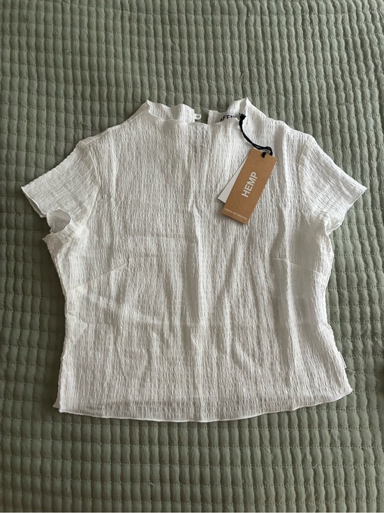 Afends Tops - Afends Wren White Seersucker Hemp Short Sleeve Top